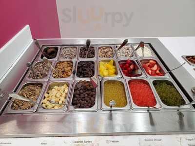 Razzleberriez Yogurt