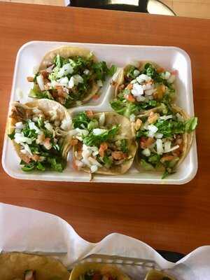 Mucha Lucha Taco Shop