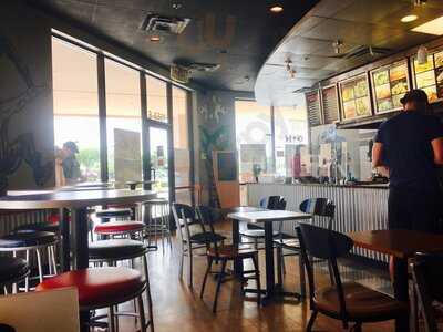 Mucha Lucha Taco Shop