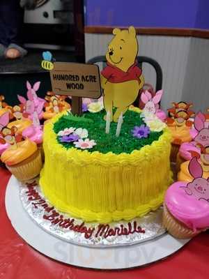 Lindy's Country Cupboard Cake