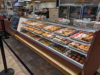 Richard's Donuts & Pastries