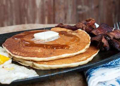 The Roots Restaurant Tavern