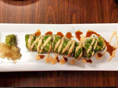 Yum Berry Kosher Cafe & Sushi Bar