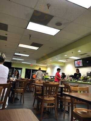 Yum Berry Kosher Cafe & Sushi Bar