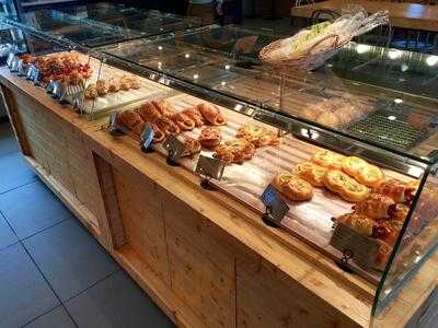 Tous Les Jours Bakery