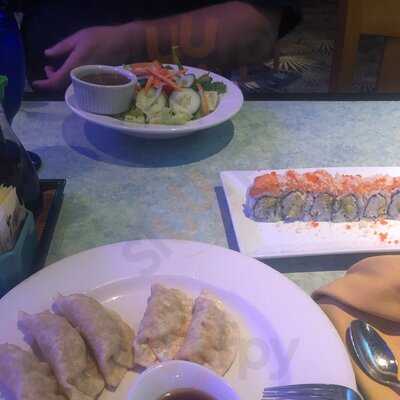 Blue Pacific Sushi & Grill