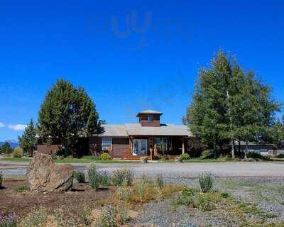 Crater Lake Spirits Distillery Tasting Room