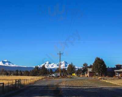 Crater Lake Spirits Distillery Tasting Room
