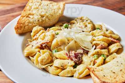 Cousin Vinny Pizza And Pasta