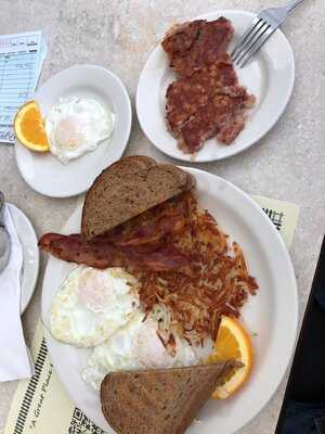 Breakfast Station #13