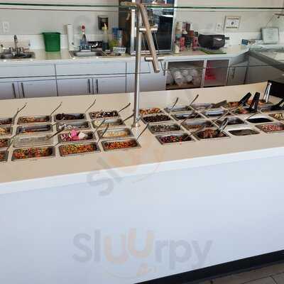 Razzleberriez Frozen Yogurt