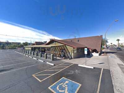 Vine Tavern & Eatery