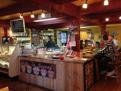 Dudley's Bookshop Cafe