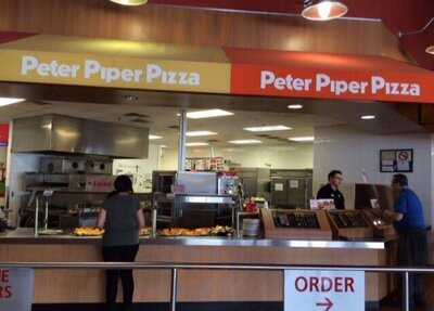 Peter Piper Pizza