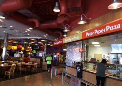 Peter Piper Pizza