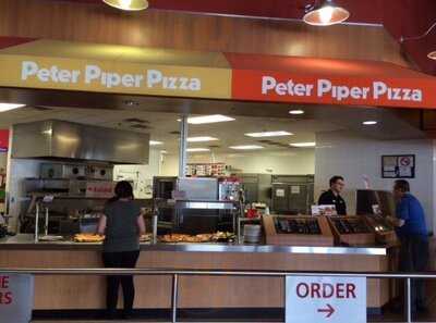 Peter Piper Pizza