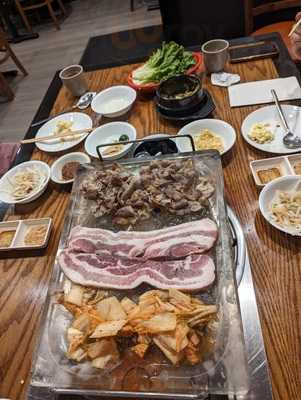 Han Joo Chik Naeng Myun & Bbq