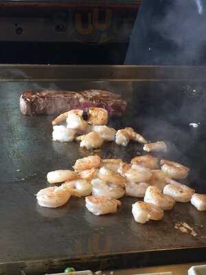 Hiro Japanese Steakhouse And Sushi Bar