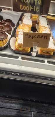 Amici's Italian Restaurant