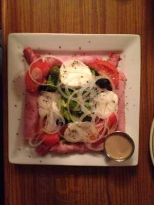 Frank's Restaurant & Pizzeria