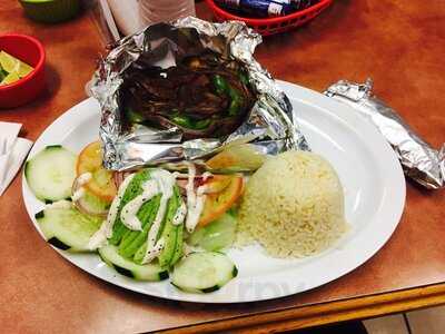 El Alboroto Mariscos Y Chavelas