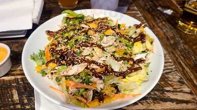 Cold Beers & Cheeseburgers