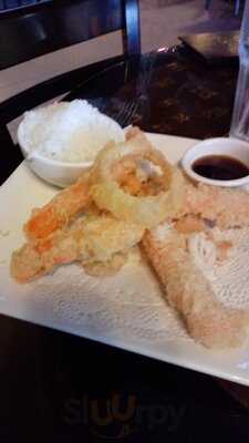 Tsukiji Fusion Sushi - Katy