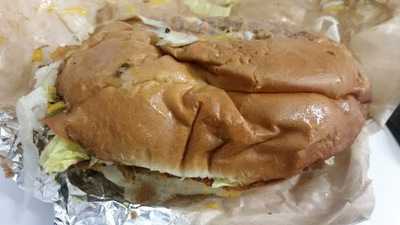 Gonzos Tacos And Beer