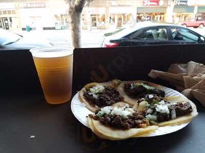 Gonzos Tacos And Beer