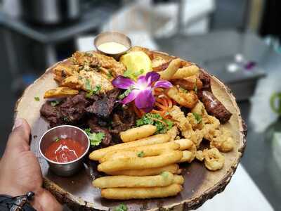 Yonkers Whisky Bar & Grill