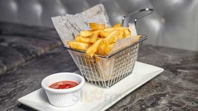 Yonkers Whisky Bar & Grill