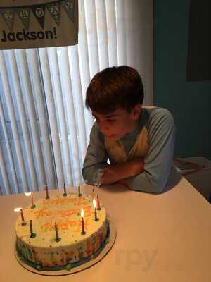 Scoops Homemade Ice Cream Parlor