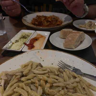 Lombardo's Italian American