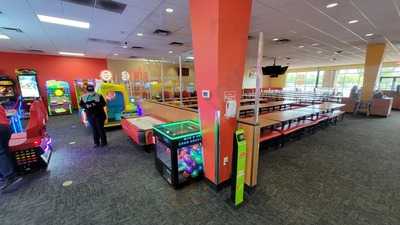 Peter Piper Pizza