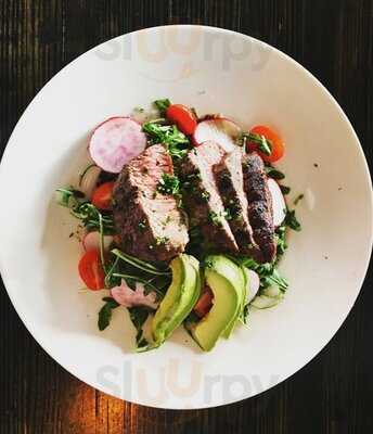 Washington Dining & Cocktails