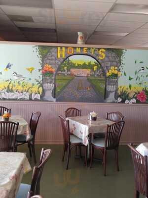 Honey's Cafe