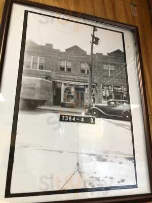 Constantine's Delicatessens