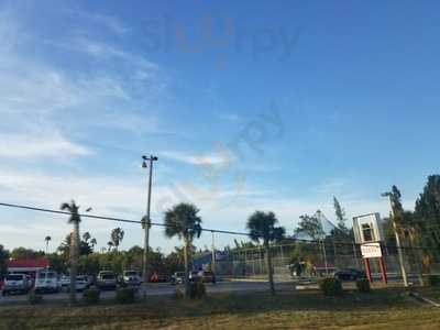 The Dugout Sports Bar And Grill