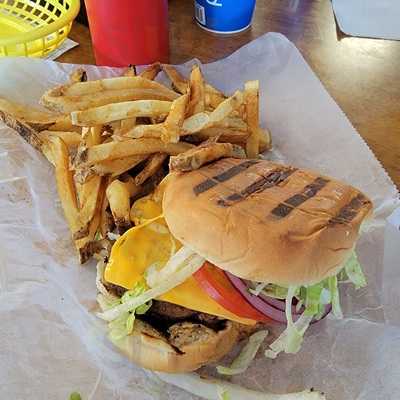 Pt's Olde Fashioned Grille