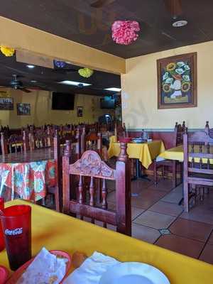 Mama Lupitas Restaurant & Bar