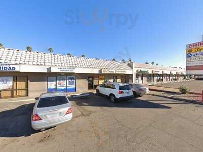 Mama Lupitas Restaurant & Bar