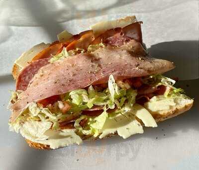 Bruno's Of Greenfield