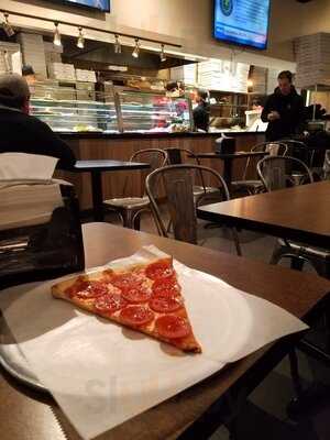 Astoria Pizza Factory