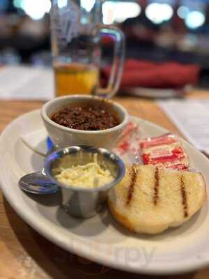 Twin Peaks Restaurant