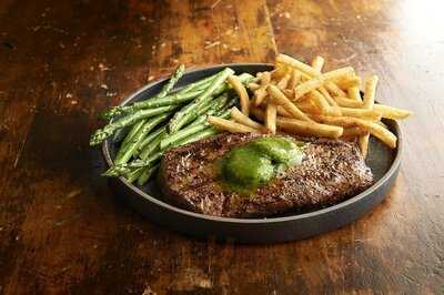 Twin Peaks Restaurant