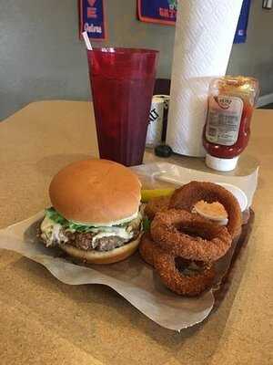 Game Time Wing's N Thing's