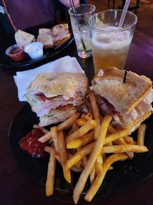 Thompson Road Tavern