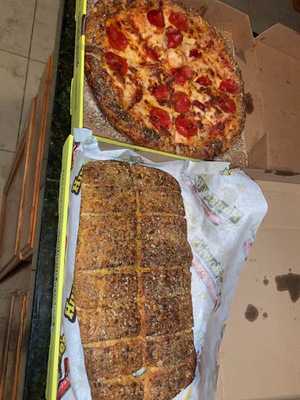 Hungry Howie's Pizza