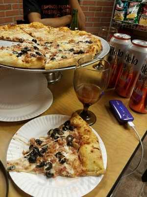 Espino's Pizzas, Pastas & Subs