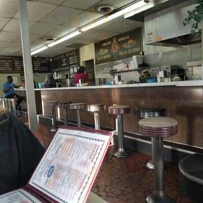 White Front Breakfast House